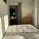 Avec Grande Terrasse Apartament *