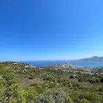 Avec Grande Terrasse Apartament